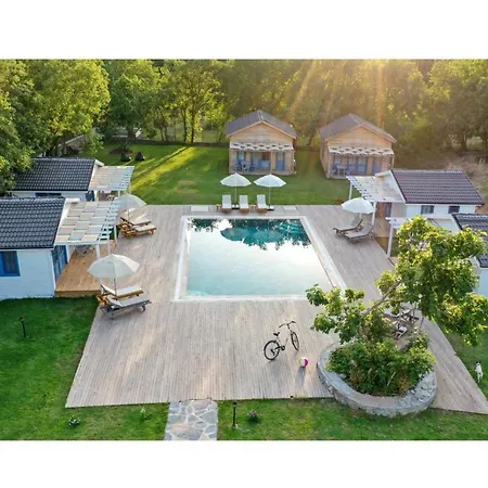 Neamakri Bungalow Εξοχικό σπίτι Φετιγιέ