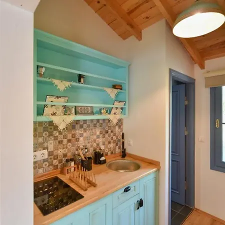 Neamakri Bungalow Εξοχικό σπίτι *