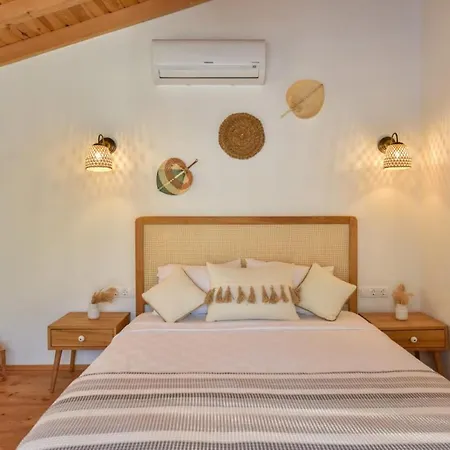 Neamakri Bungalow Εξοχικό σπίτι *